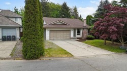 8068 161a Street Surrey, BC V3S 8B5