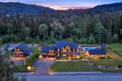 9705 Verchere Street Mission, BC V2V 7E6