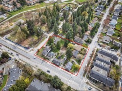 9990 138 Street Surrey, BC V3T 4K2