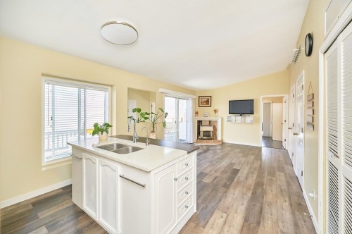 67-1400 164 Street  Surrey, BC V4A 8V8
