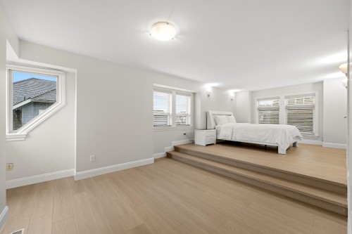 15963 Devonshire Drive, Surrey, BC 