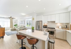 8-2070 Oak Meadows Drive Surrey, BC V3Z 1J1