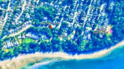 1633 Ocean Park Road Surrey, BC V4A 3M1