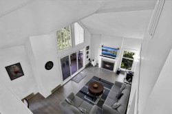 315-13918 72 Avenue Surrey, BC V3W 0T4