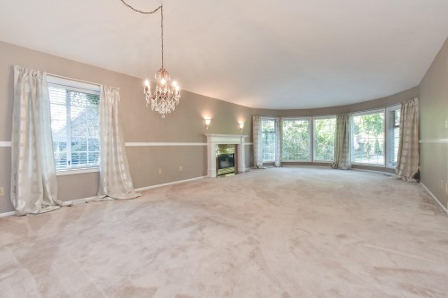 13056 22A Avenue, Surrey, BC - Indoor With Fireplace