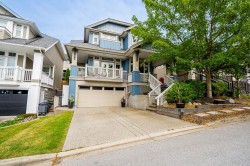 6074 163b Street Surrey, BC V3S 2H7