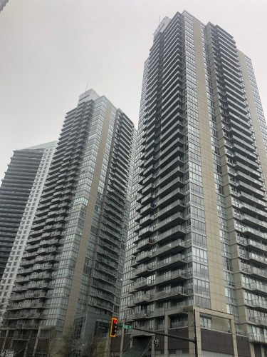 2109-13688 100 Avenue  Surrey, BC V3T 0G5