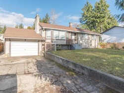 11719 75a Avenue  Delta, BC V4C 1J6