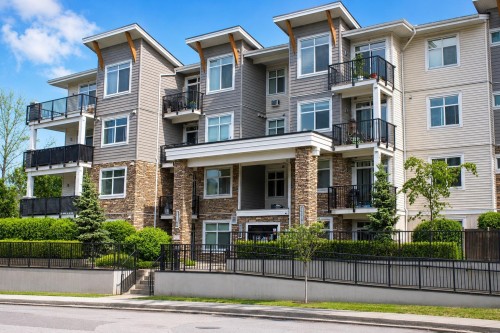 310-19940 Brydon Crescent  Langley, BC V3A 0K8