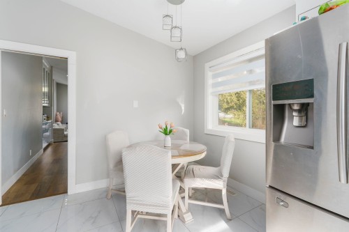 18018 60 Avenue, Surrey, BC 