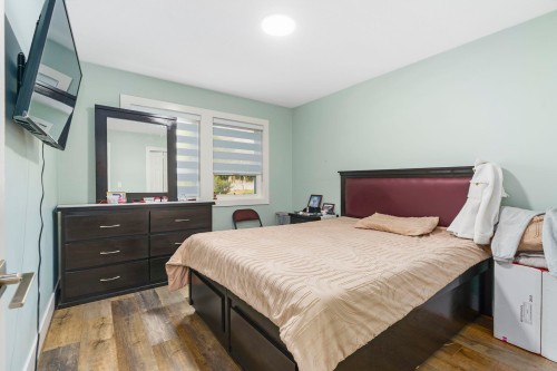 18018 60 Avenue, Surrey, BC 