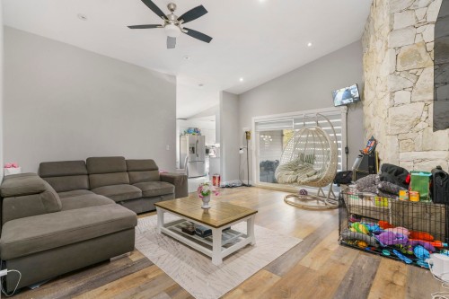 18018 60 Avenue, Surrey, BC 