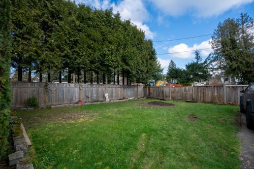 18018 60 Avenue, Surrey, BC 