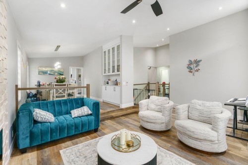 18018 60 Avenue, Surrey, BC 