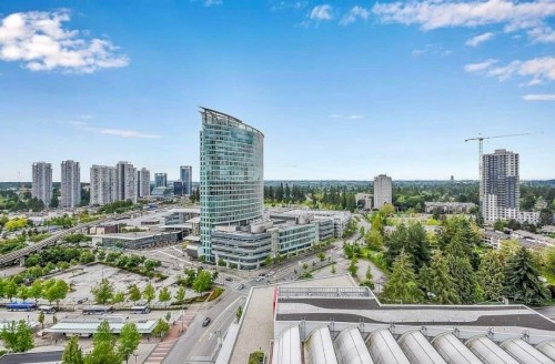 2213-13438 Central Avenue  Surrey, BC V3T 0N2