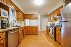 4286 186 Street Surrey, BC V3Z 1B4