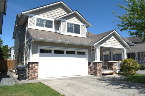 20177 71a Avenue  Langley, BC V2Y 3A1