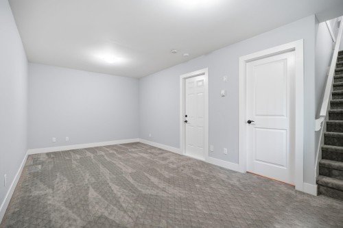 6035 138A Street, Surrey, BC 