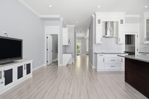 6035 138A Street, Surrey, BC 