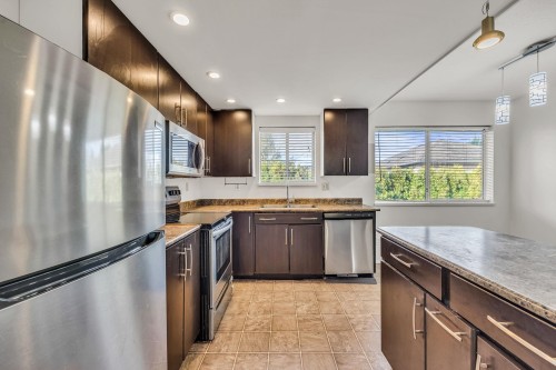 4-19690 56 Avenue, Langley, BC 
