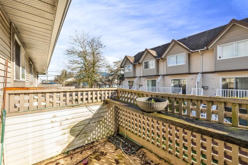4-19690 56 Avenue, Langley, BC 