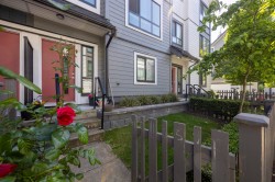 13-16760 25 Avenue Surrey, BC V3Z 0W4