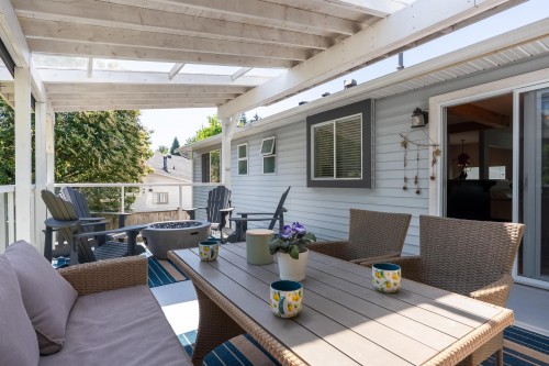 9242 209A Crescent, Langley, BC 