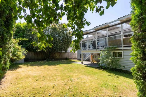 9242 209A Crescent, Langley, BC 