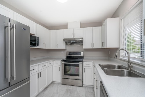 31-31255 Upper Maclure Drive  Abbotsford, BC V2T 5N4