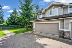 18-6950 120 Street Surrey, BC V3W 3M7