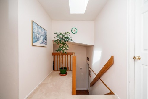 10764 Fraserglen Drive, Surrey, BC - Indoor Photo Showing Other Room