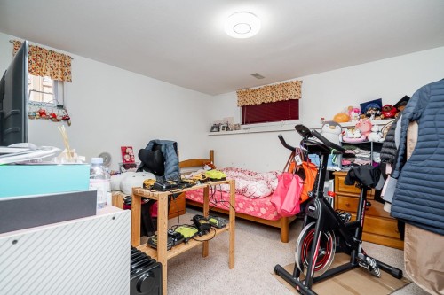 10764 Fraserglen Drive, Surrey, BC - Indoor