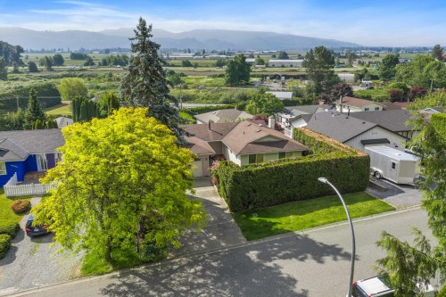 35382 Rockwell Drive  Abbotsford, BC V3G 2C8
