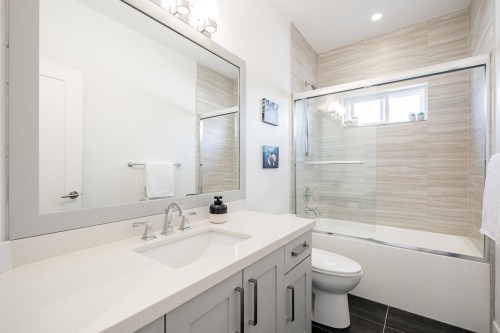17456 2A Avenue, Surrey, BC 
