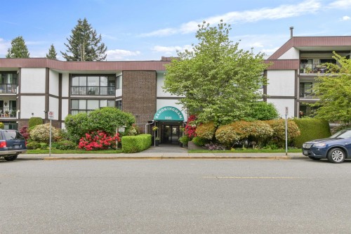 210-1521 Blackwood Street  White Rock, BC V4B 3V6
