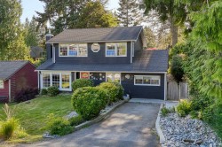 1425 129 Street Surrey, BC V4A 3X9