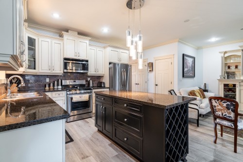 19470 72 Avenue, Surrey, BC 