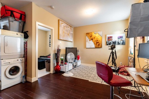 19470 72 Avenue, Surrey, BC 