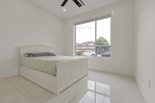 12280 70A Avenue, Surrey, BC 