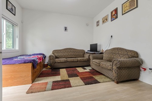 12280 70A Avenue, Surrey, BC 