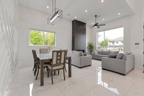 12280 70A Avenue, Surrey, BC 