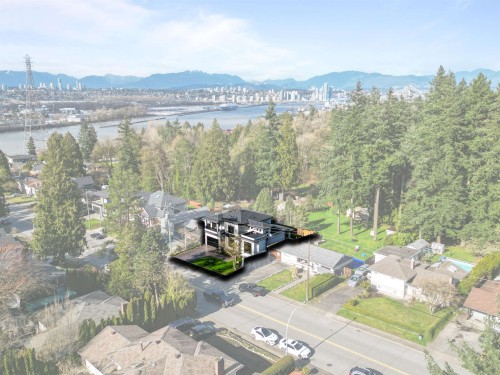 8784 Brooke Road, Delta, BC 