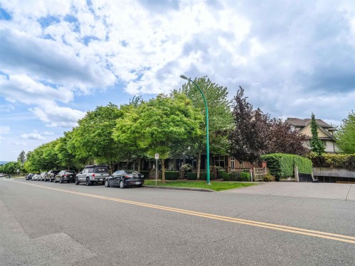 106-6655 192 Street, Surrey, BC 