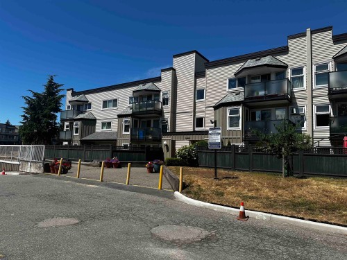 205-1850 Southmere Crescent, Surrey, BC 