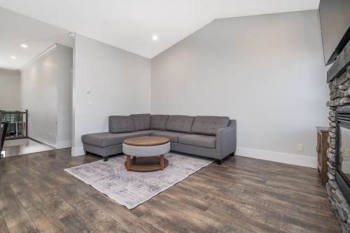 34831 1 Avenue, Abbotsford, BC 