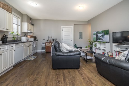 34831 1 Avenue, Abbotsford, BC 