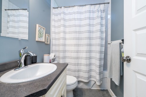 34831 1 Avenue, Abbotsford, BC 