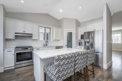 34831 1 Avenue, Abbotsford, BC 