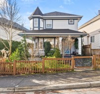 5665 149 Street Surrey, BC V3S 8W9