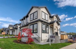 20453 69 Avenue Langley, BC V2Y 1R2